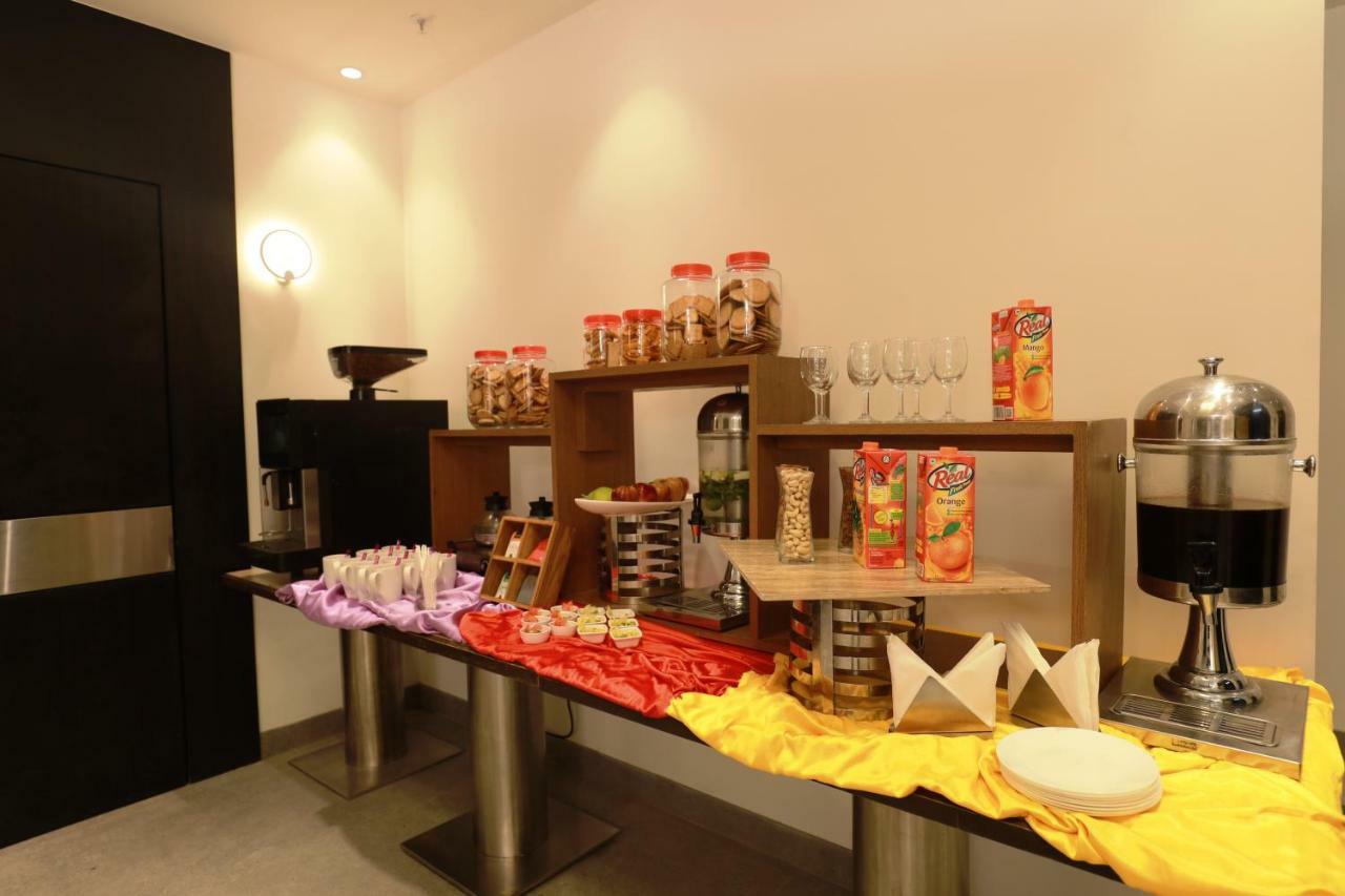 Hotel Ira By Orchid Bhubaneswar Zewnętrze zdjęcie